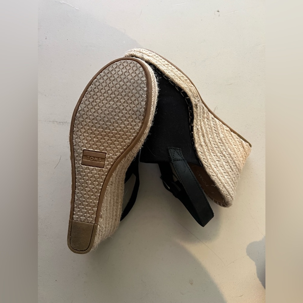 Toms Wedges - Picture 4 of 6